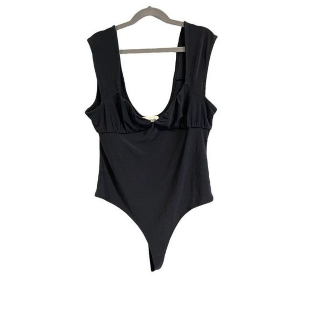 NWT OPEN EDIT Black Sleeveless Body Suit (M)‎